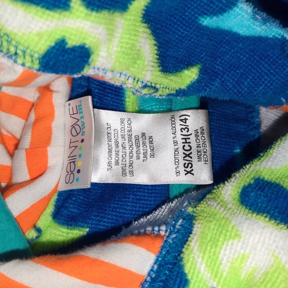 EUC Shark Terry Hooded Robe w Attached Belt - Picture 4 of 9